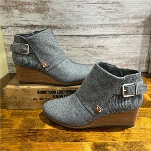 Dr. Scholl's womens Create Booties Ankle Boot Mid Grey Flannel Size 6